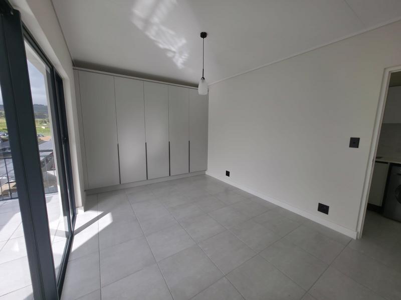 To Let 1 Bedroom Property for Rent in Sandown Western Cape